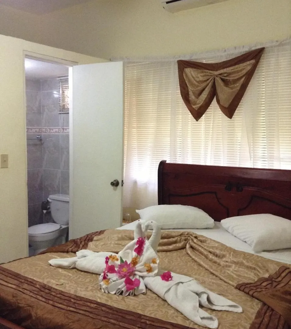 Adam Suites Santo Domingo Hotel